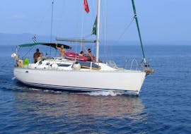 Here is the sailboat used for the trip with Porto Scuba Halkidiki.