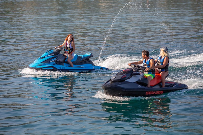 Moto de agua en Marbella con licencia con Rental Boat Marbella.