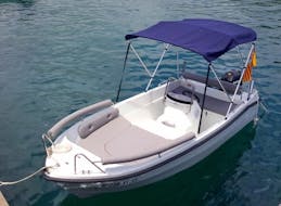 White Boat Rental in the beautiful Blanes without Licence (up to 5 people) from Costa Brava Rent a Boat Blanes.