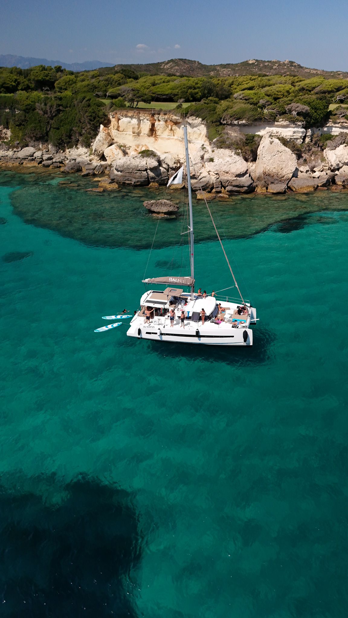 Katamarantour zu den Lavezzi-Inseln von Bonifacio aus mit Mittagessen mit Briseis Croisières Bonifacio.