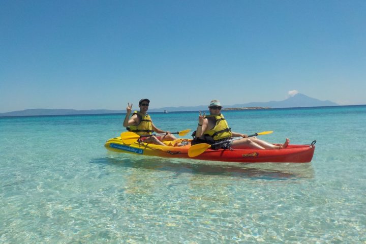 Kayak y piragua avanzado en Vourvourou - Isla de Diaporos con Sea Kayak Halkidiki.