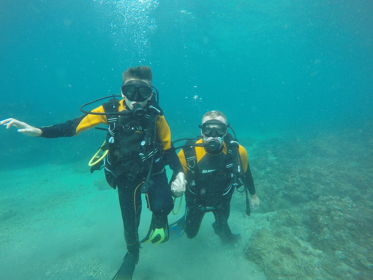 Bautismo de Buceo en Costa Dorada para Principiantes.