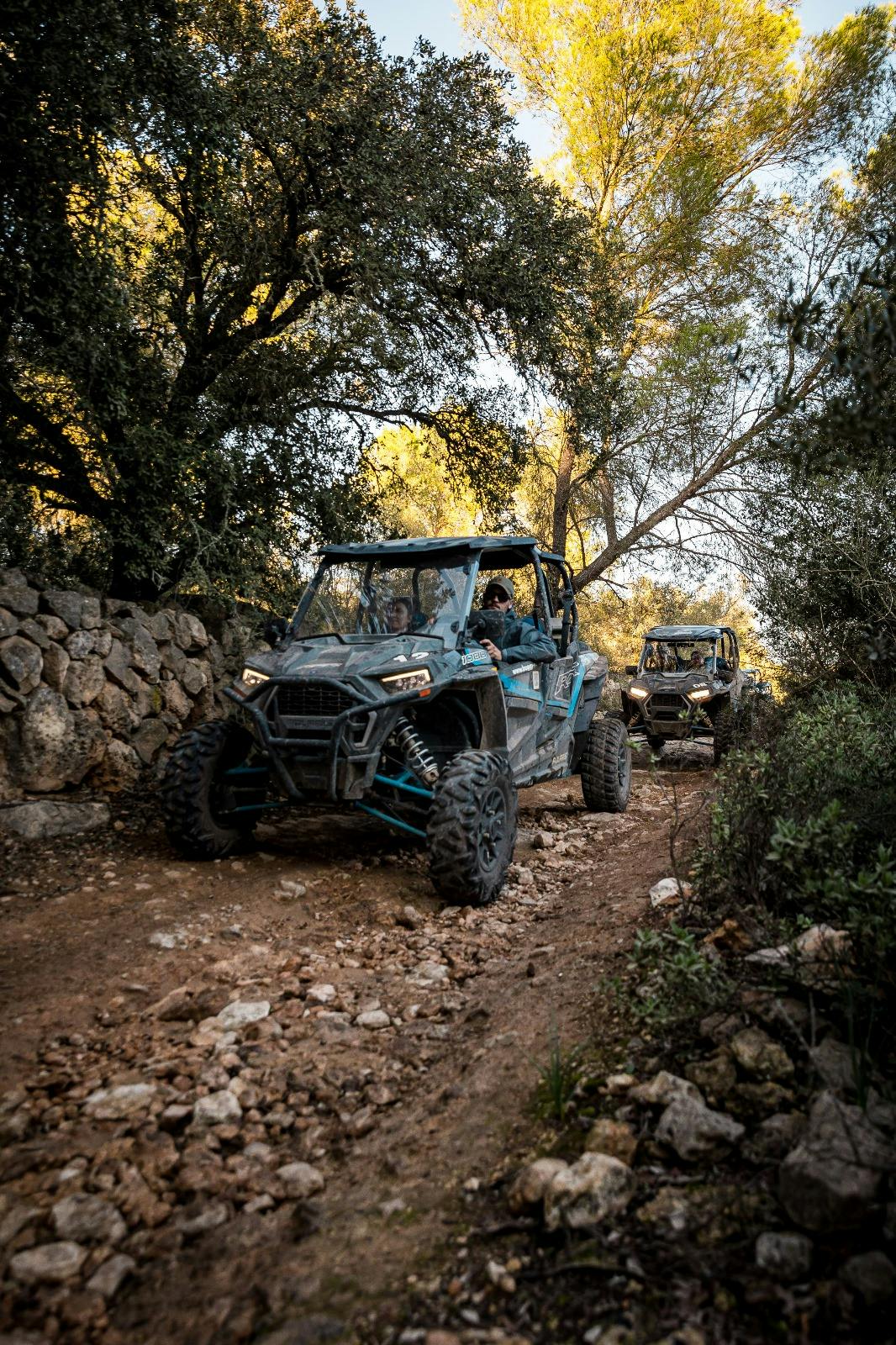 Lustige Buggy-Offroad-Tour rund um Palma de Mallorca mit Adventure Tours Mallorca.
