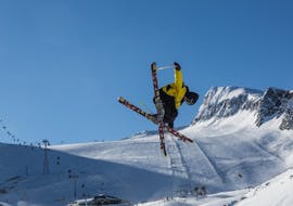 Privé Off-piste Skilessen voor Volwassenen van Alle Niveaus met Ski & Snowboarding Kaprun.