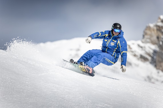 Kids & Adults Snowboarding Lessons (from 7 y.) for Snowboarders with Experience