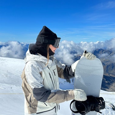 Private Snowboarding Lessons for Adults (from 16 yr.) of All Levels