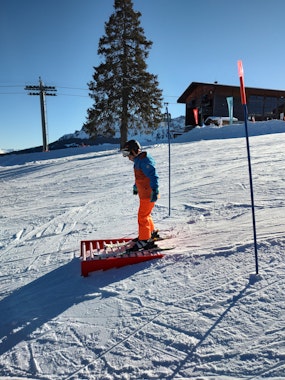 Private Kids Ski Lessons (from 4-12y.) for All Levels - Andermatt & Davos