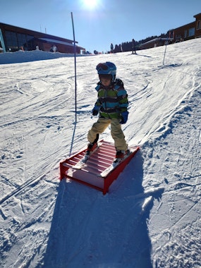 Private Kids Ski Lesson (from 4-12 y.) for All Levels - Flumserberg & Pizol