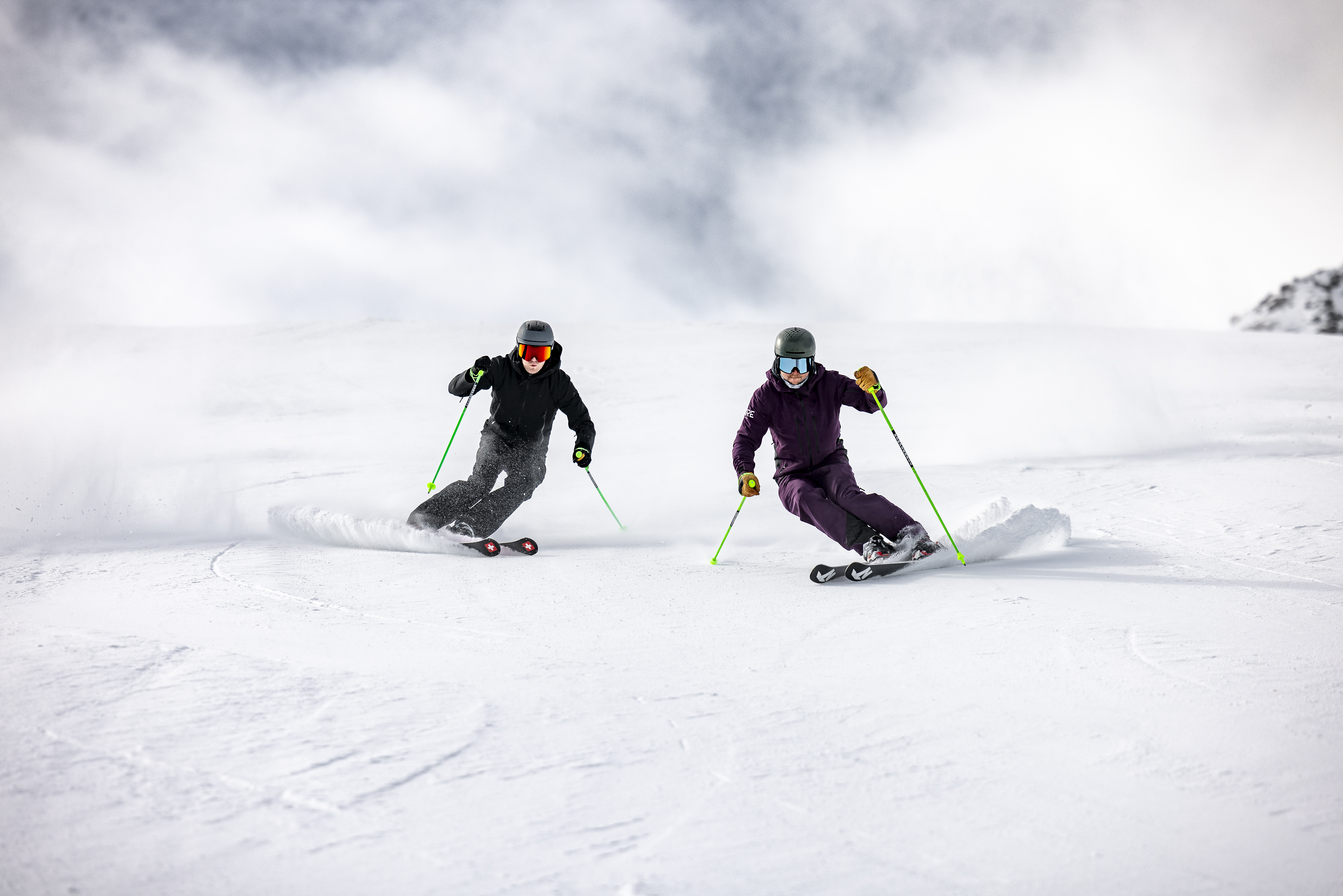 Private Off-Piste Skiing Lessons for All Levels from Core Skischule Sölden.
