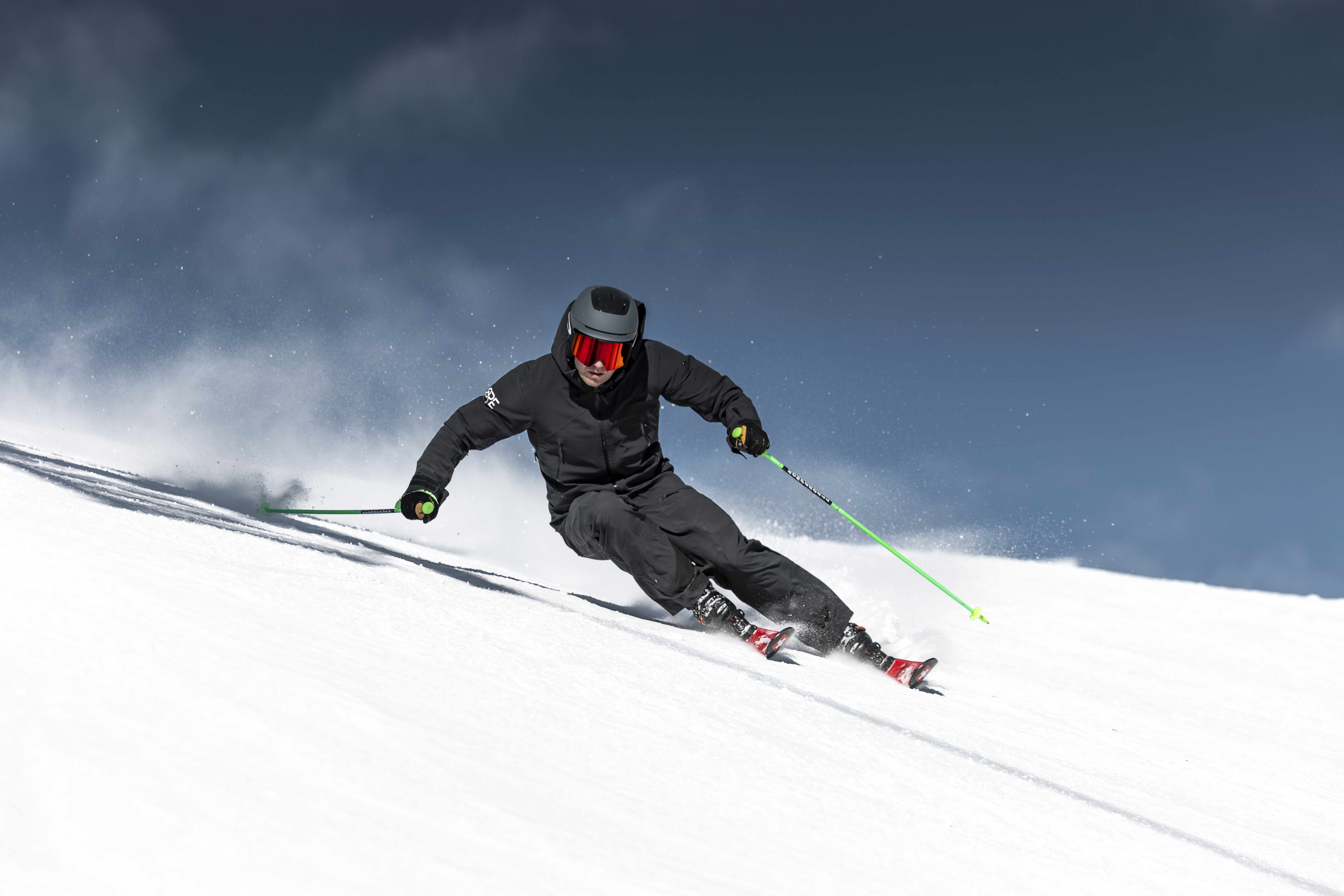 Private Off-Piste Skiing Lessons for All Levels.