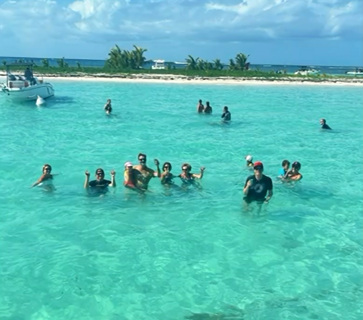 Paseo en barco por el Grand Cul-de-Sac Marin con esnórquel & tentempié con Cerola Guadeloupe.