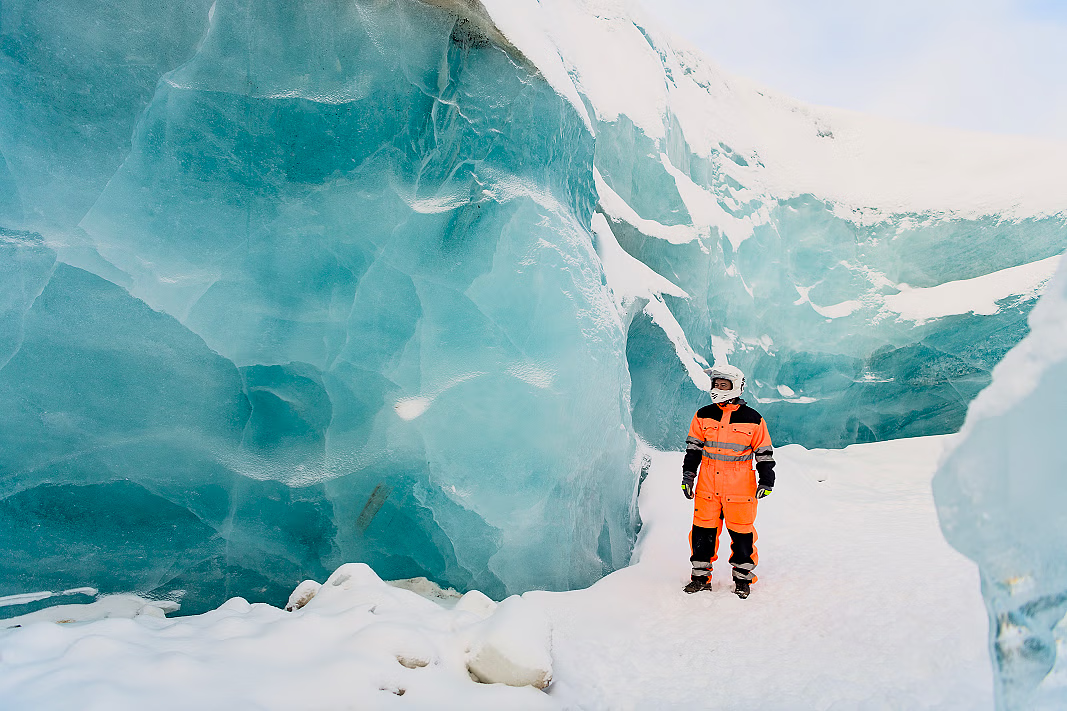 Snowmobile Tour in the Langjökull Glacier with Ice Cave visit.