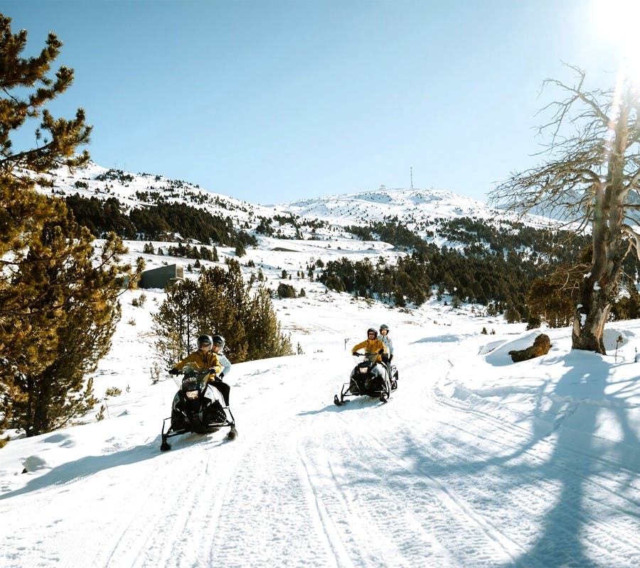 Snowmobile Tour in Grandvalira Mountain Park from ROCROI - Llavorsí / Andorra.