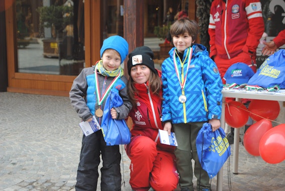 Kids & Teens Ski Lessons (8-15 y.) for All Levels - Elite