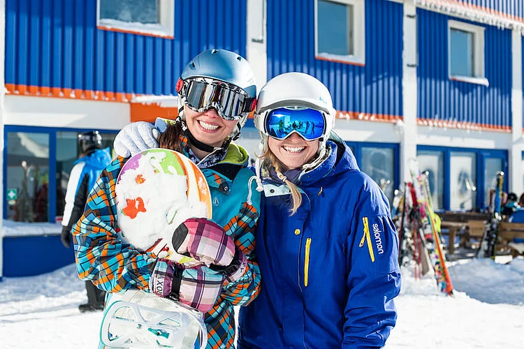 Kids & Adults Snowboarding Lessons (from 10 y.) for First Timers from Schneesportschule Grossglockner Heiligenblut.