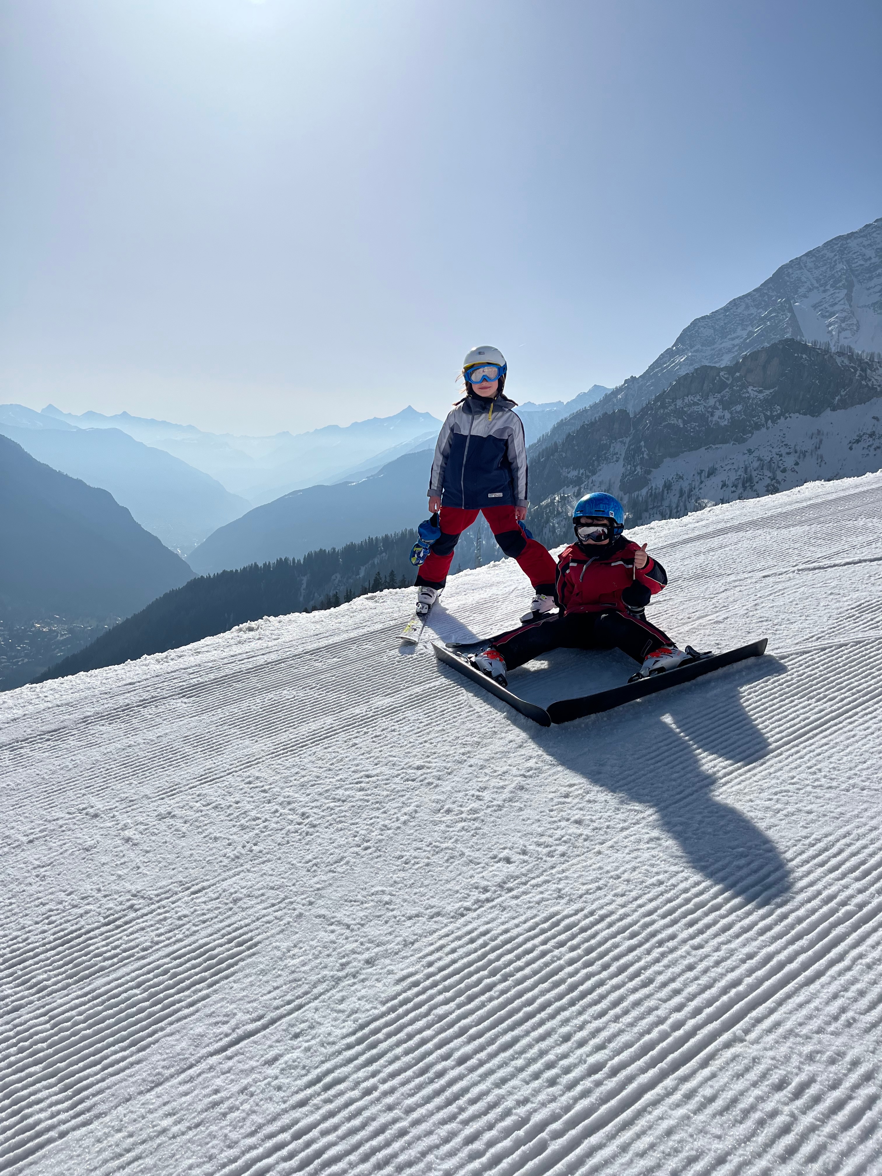 Private Kids Ski Lessons (7-17 y.) for All Levels.