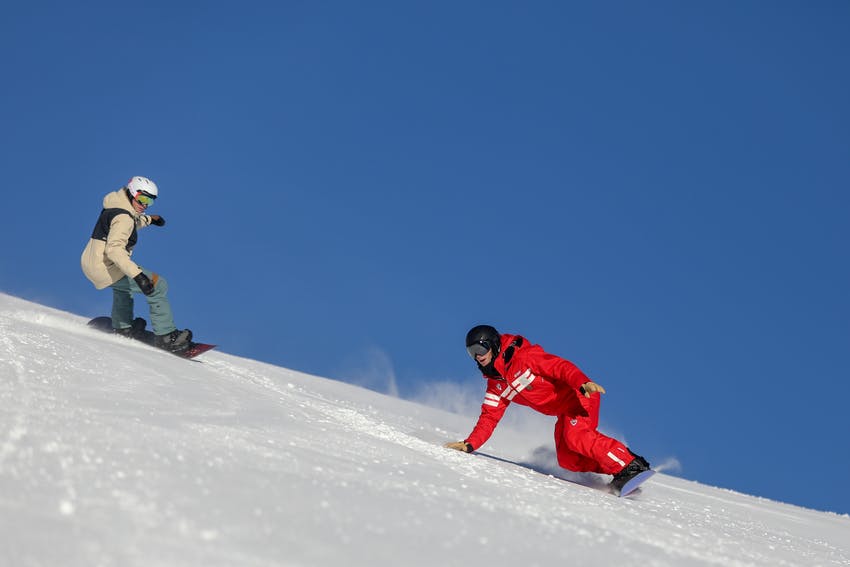 Private Snowboard lessons (from 6 y.) from ESF Argentière.