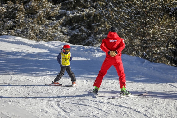 Kids Ski Lessons (4-5 y.) for Beginners - Flocon