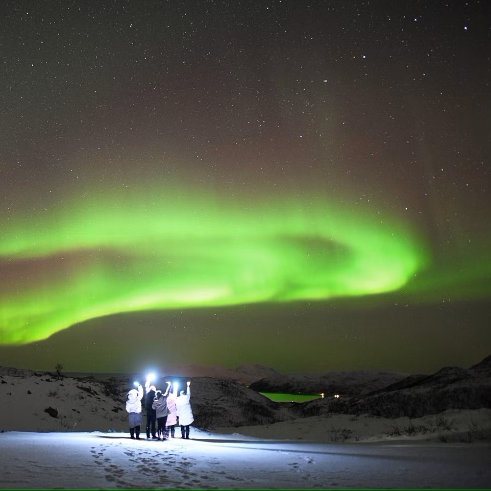 Northern Lights Photography Tour in Rovaniemi from Nordic Unique Travels Rovaniemi.