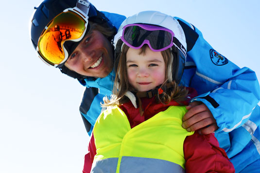 Kids Ski Lessons (from 5-15y.) for beginners from Hartweger's Ski- & Snowboarding Kaprun.