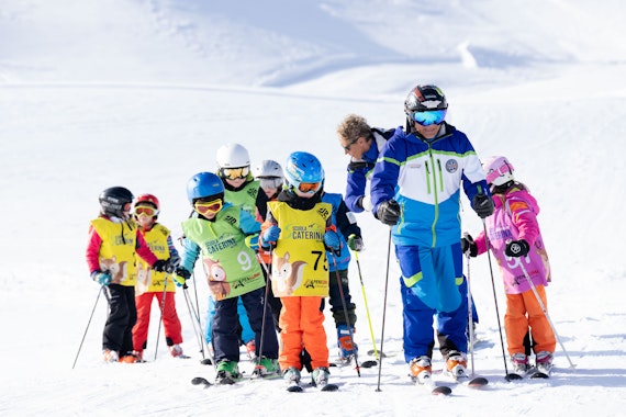 Kids Ski Lessons (5-14 y.) - Beginners