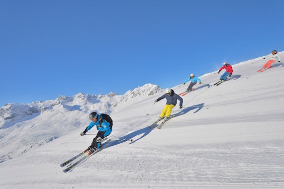 Teens Ski Lessons (14-17 y.) for Advanced Skiers