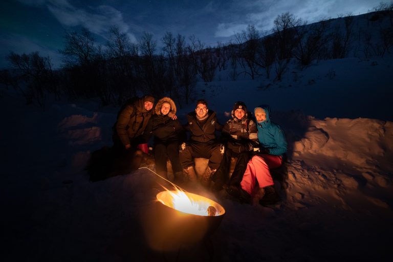 Excursion privée jusqu’aux aurores boréales depuis Tromsø avec Repas local avec Northern Norway Travel Tromsø.