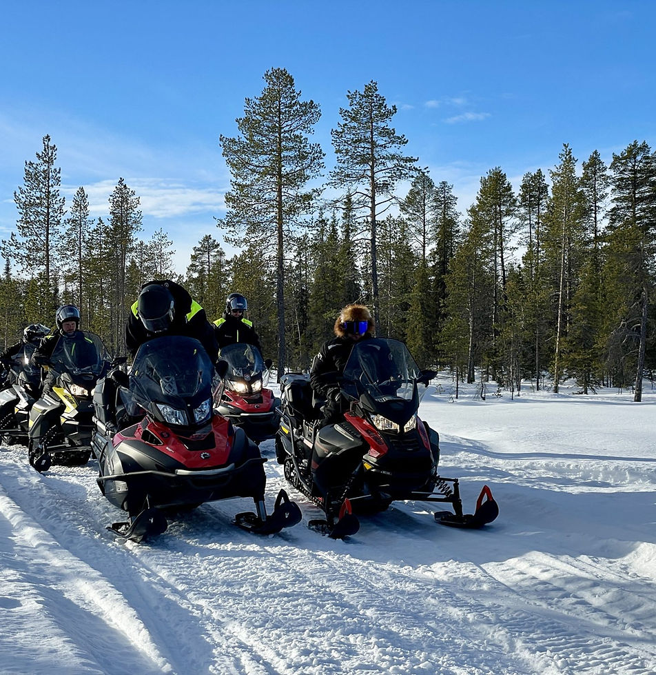 Snowmobile Tour from Kiruna with Hot Drinks & Traditional Pastry from Paradise Lapland Kiruna.