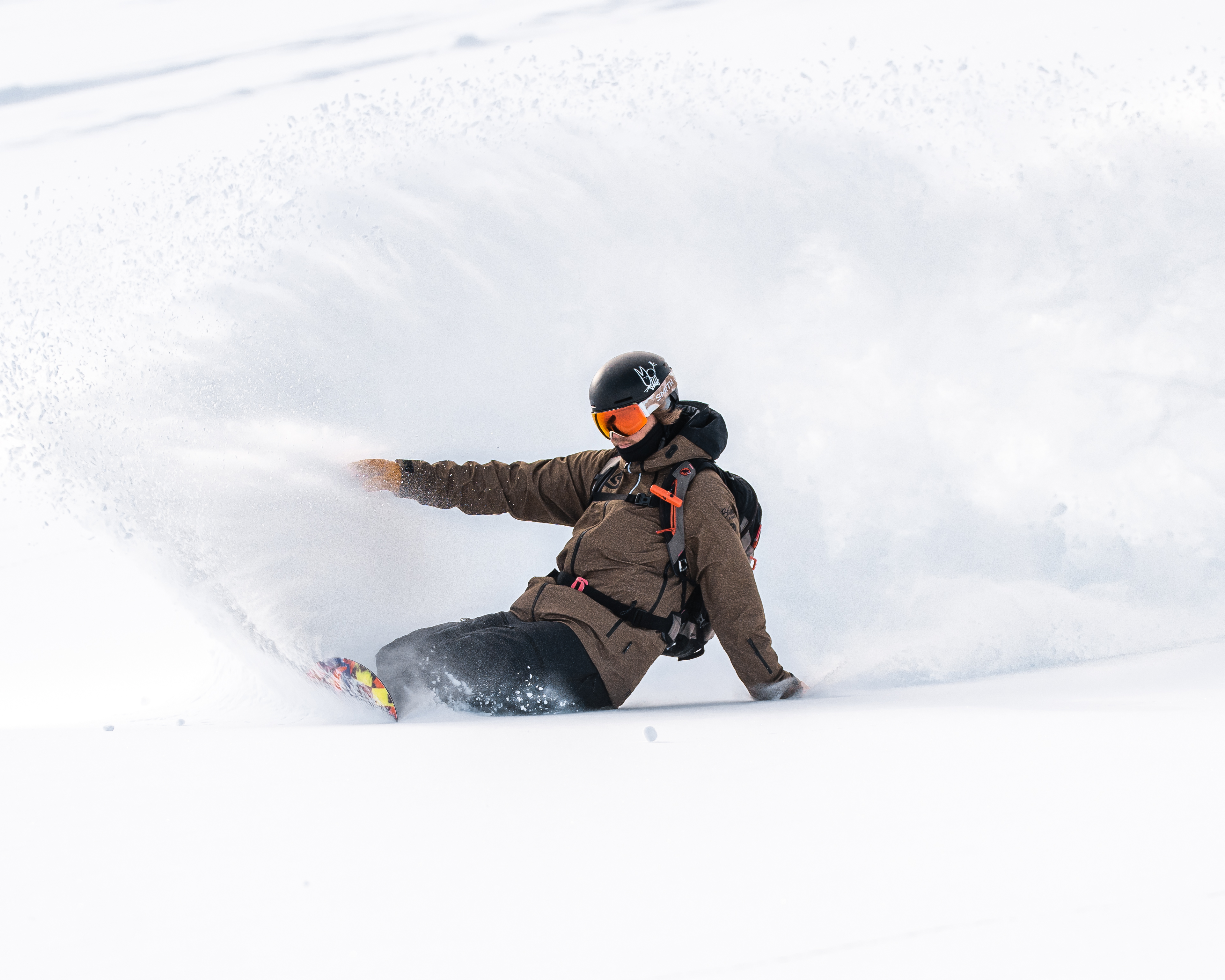 Private Snowboarding Lessons for Kids & Adults of All Levels from Skischule Snowsports Kaprun.
