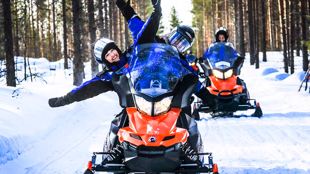 Morning Nature Snowmobile Tour around Rovaniemi's Surroundings.