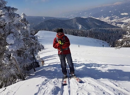 Adult Ski Lessons for All Levels - Holiday