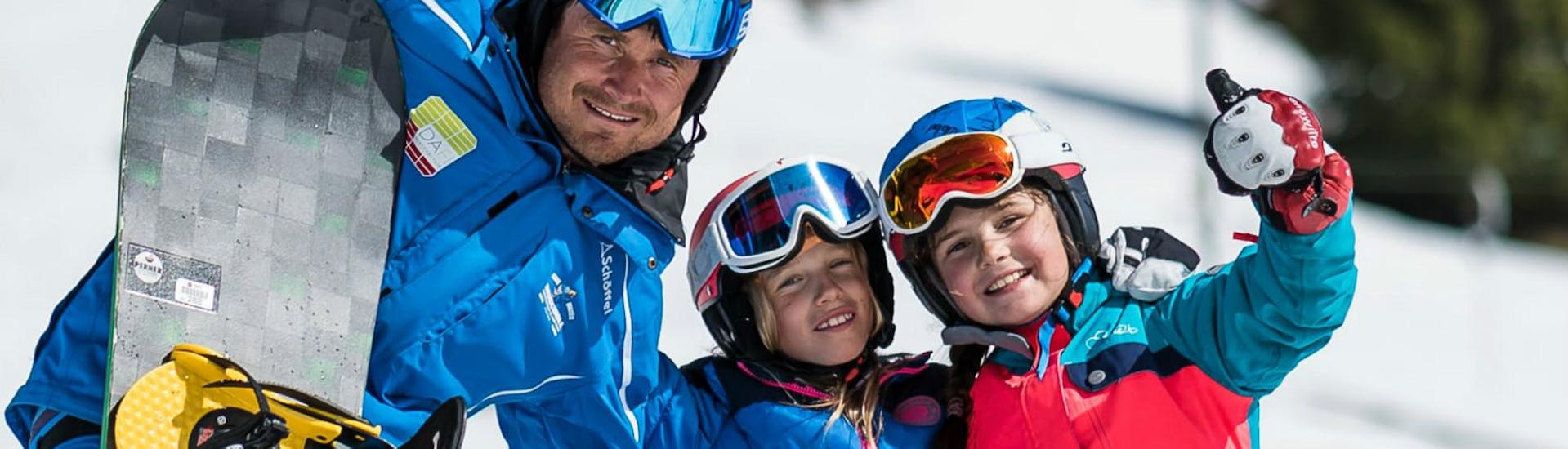 Kids Snowboarding Lessons (8-15 y.) for All Levels.