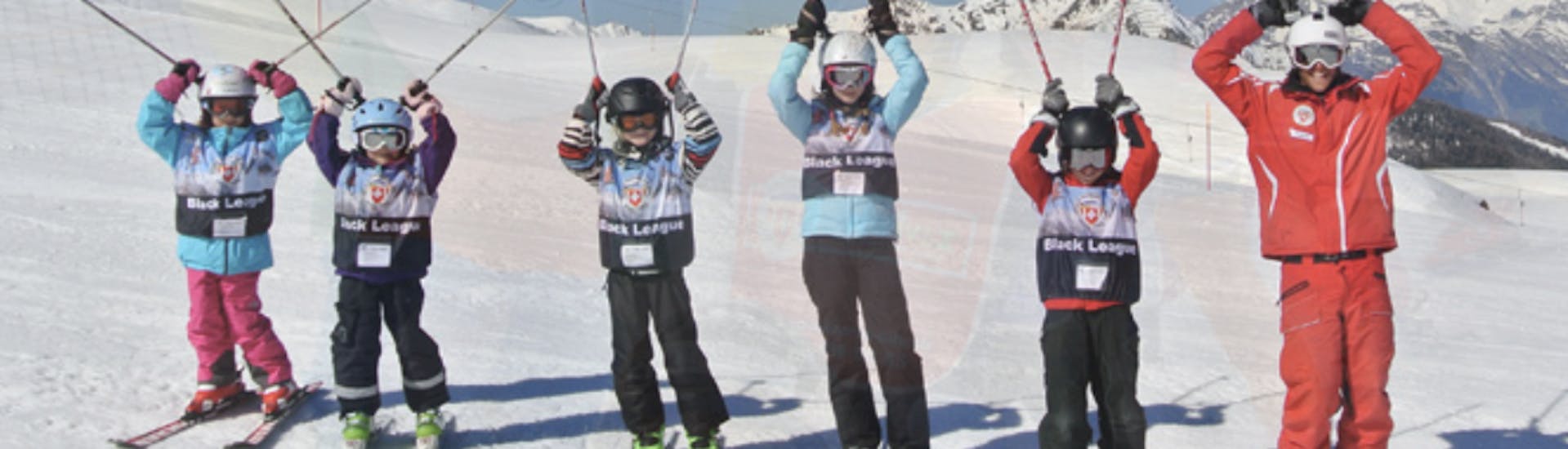 Skiing Lessons for Kids (5-12 years) Tracouet.