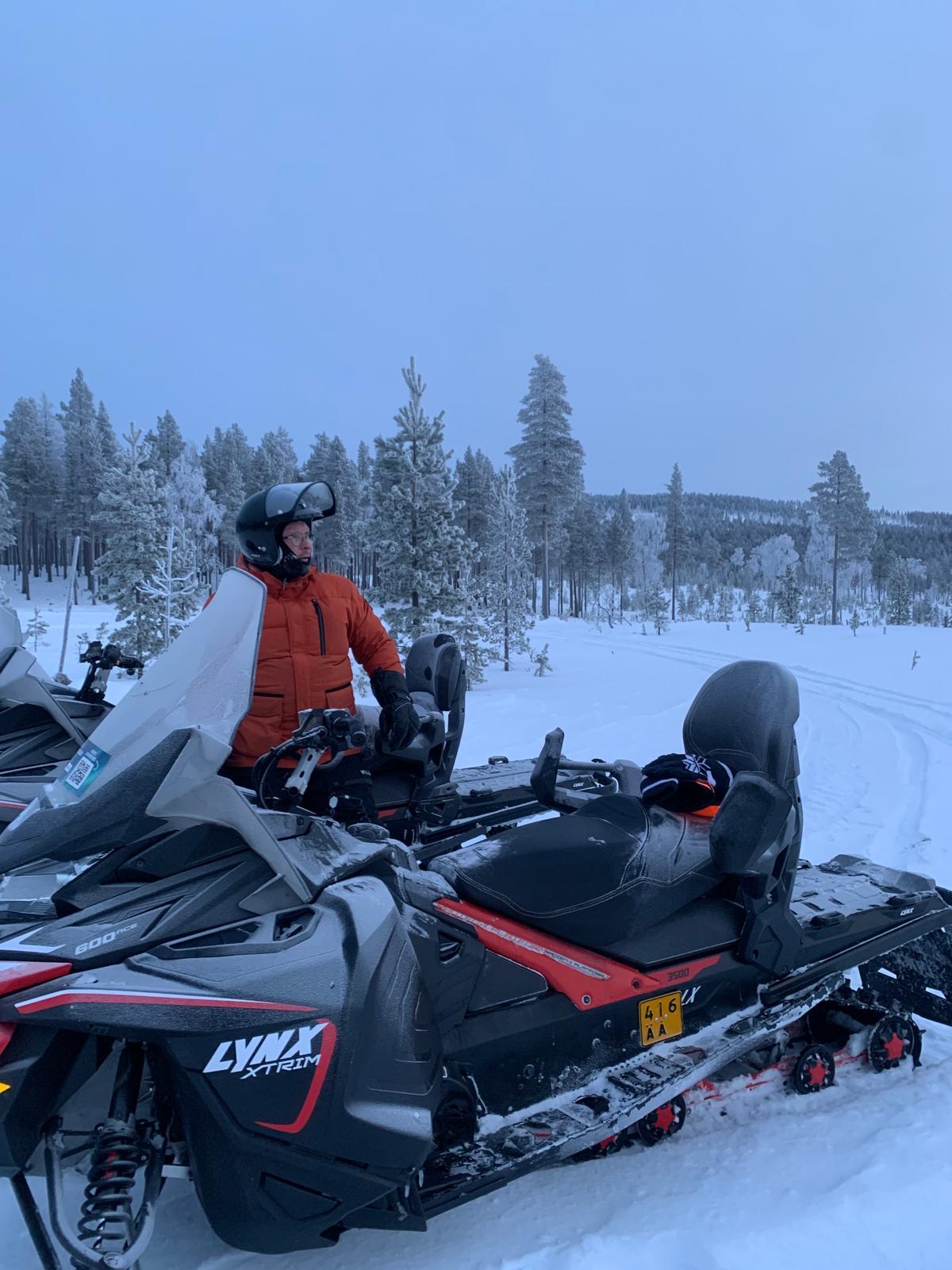 Private Snowmobiling Tour in Ivalo, Inari & Saariselka for Solo Drivers from Northern Lights Riders Ivalo.