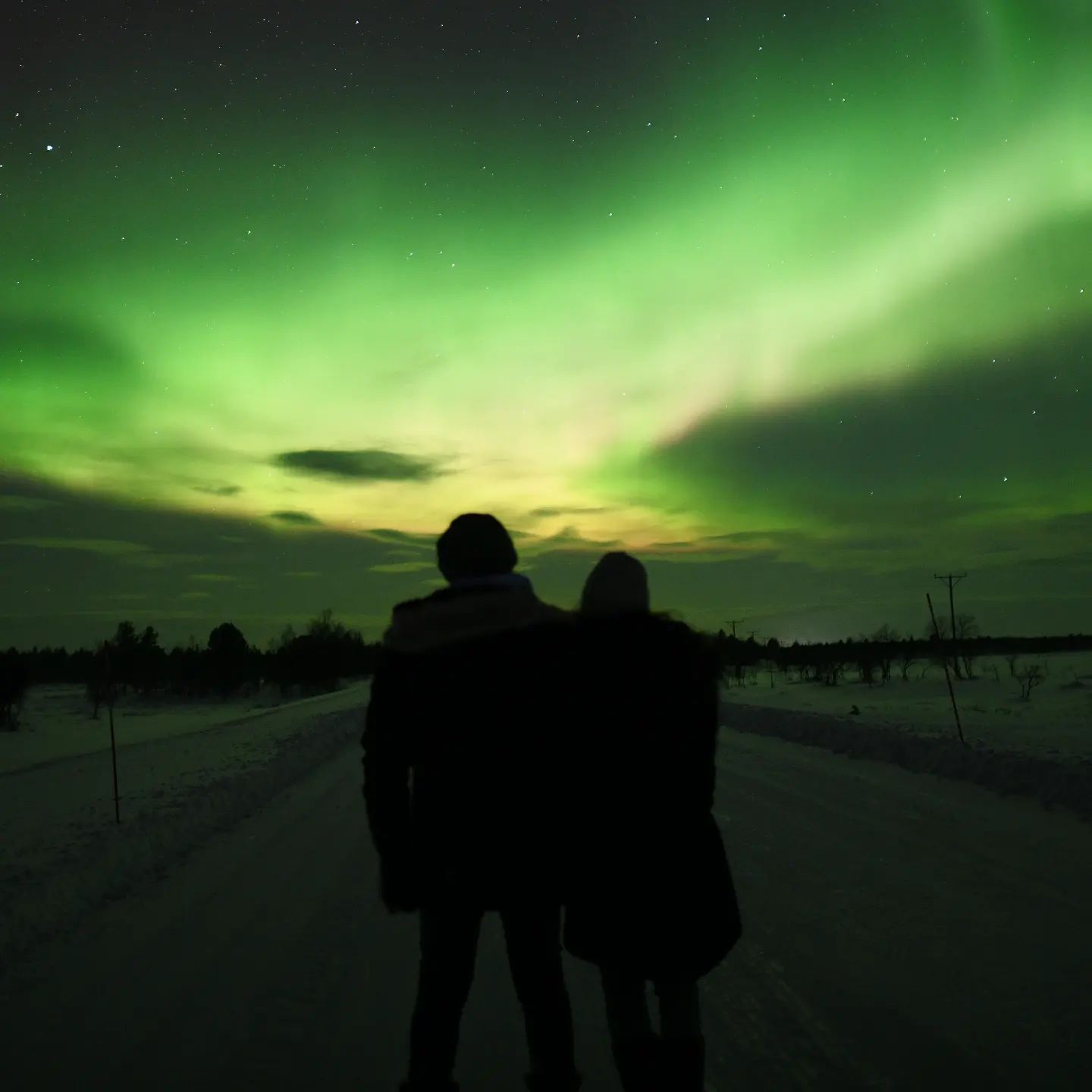 Minibus Northern Lights Tour in Ivalo, Inari & Saariselka with Snacks & Drinks from Northern Lights Riders Ivalo.