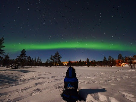 Northern Lights Tour with Drinks, Snacks & Professional Photographer from Xwander Nordic Ivalo.