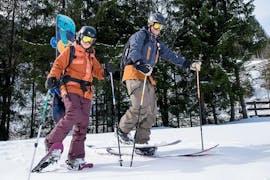 Clases de esquí de travesía privadas con experiencia con BOARDat Saalbach-Leogang.