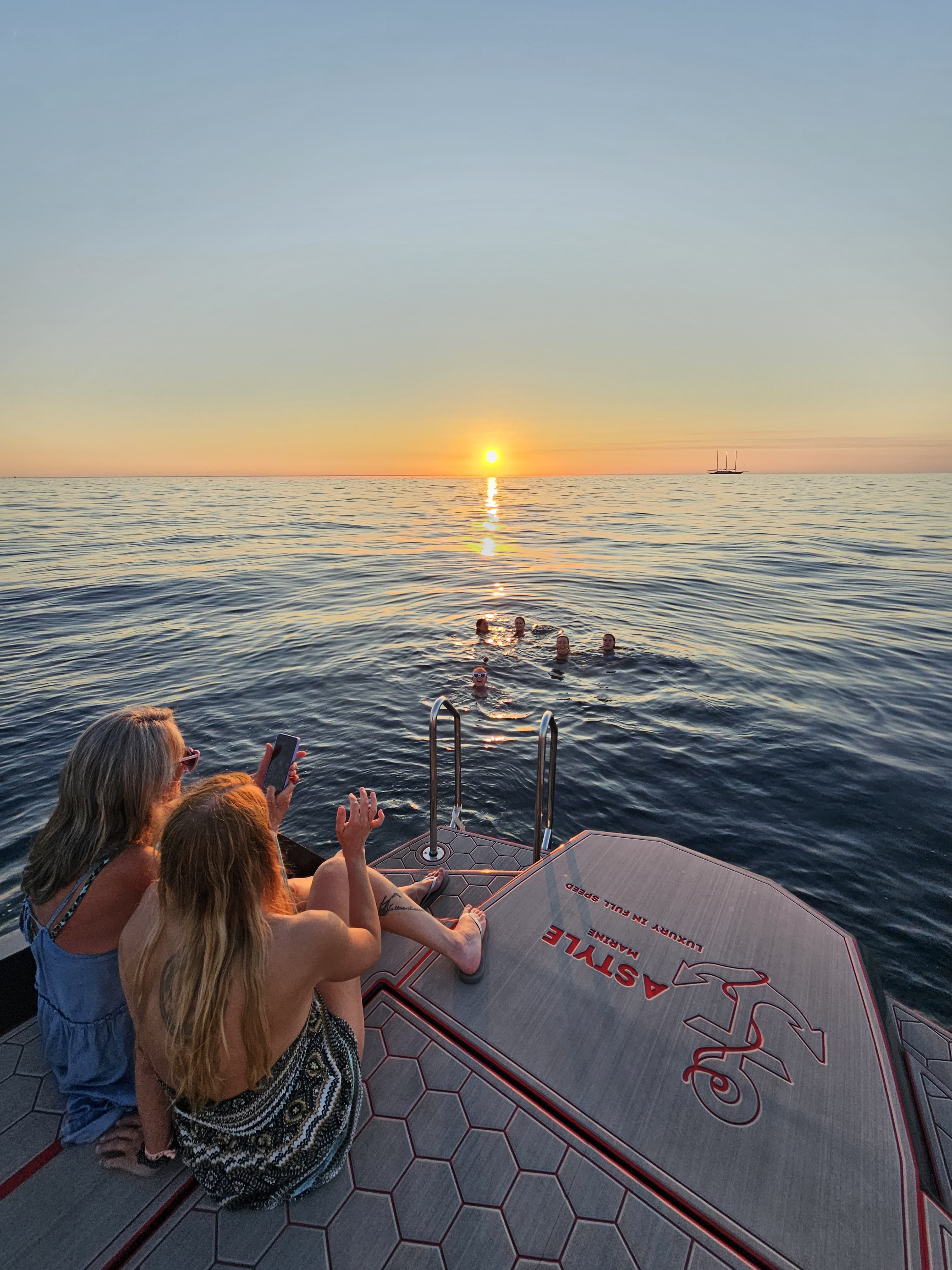 Private Dolphine Watching Boat Trip along the Coast of Poreč from Astyle Marine Porec.