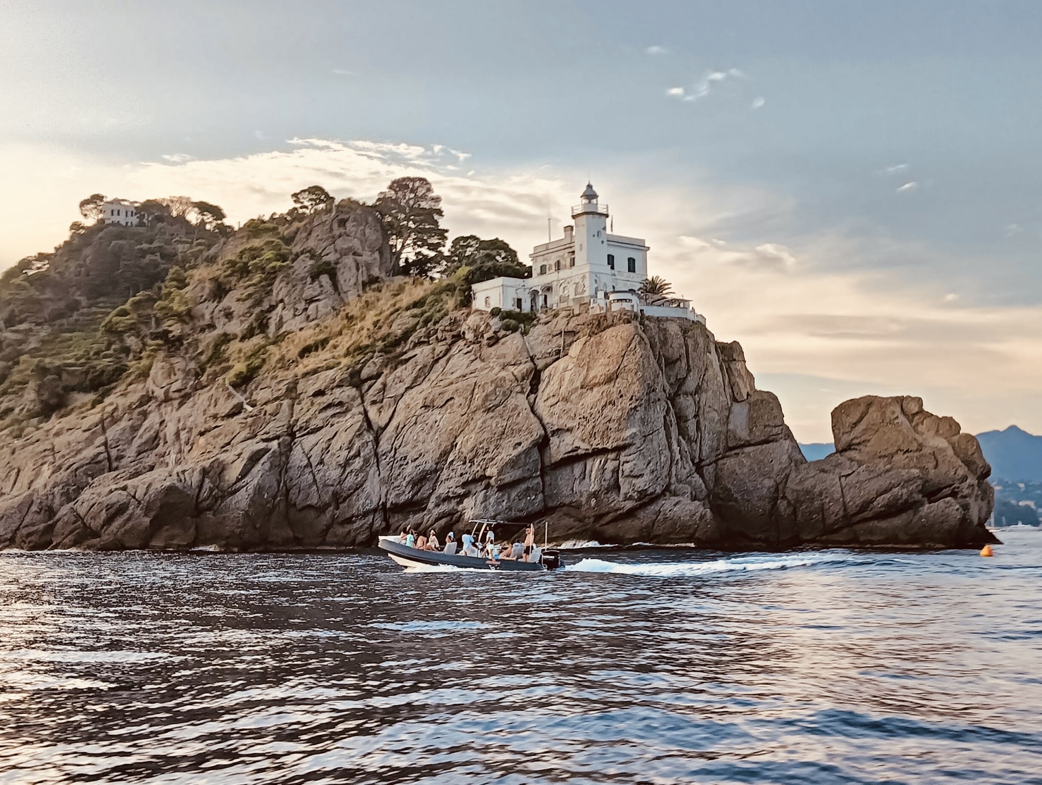 Sunset RIB Boat Trip along the Gulf of Portofino with Swimming Stops & Apéritif