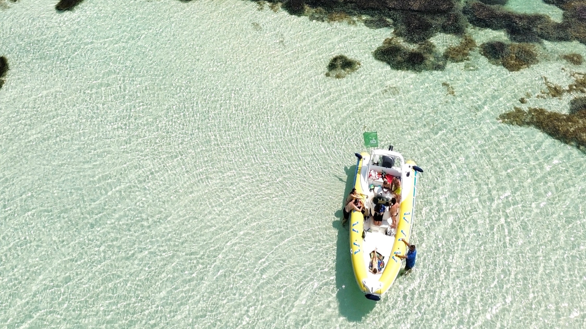 Tour in gommone privato da Stintino al Parco Nazionale dell'Asinara con aperitivo sardo con Sottovento Escursioni Stintino.