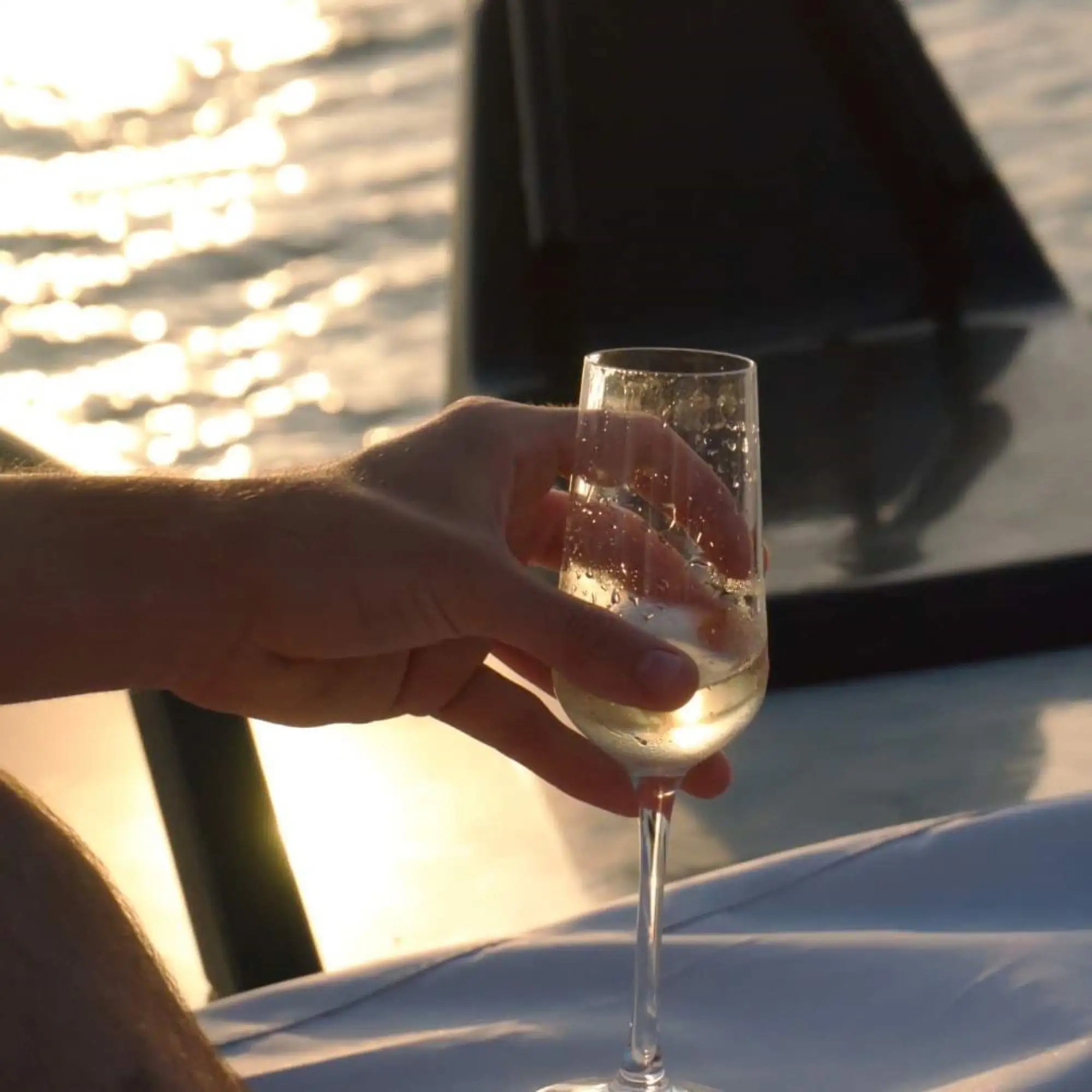 Tour al tramonto in barca a vela privata a Cabo de Gata e Playa de los Muertos.