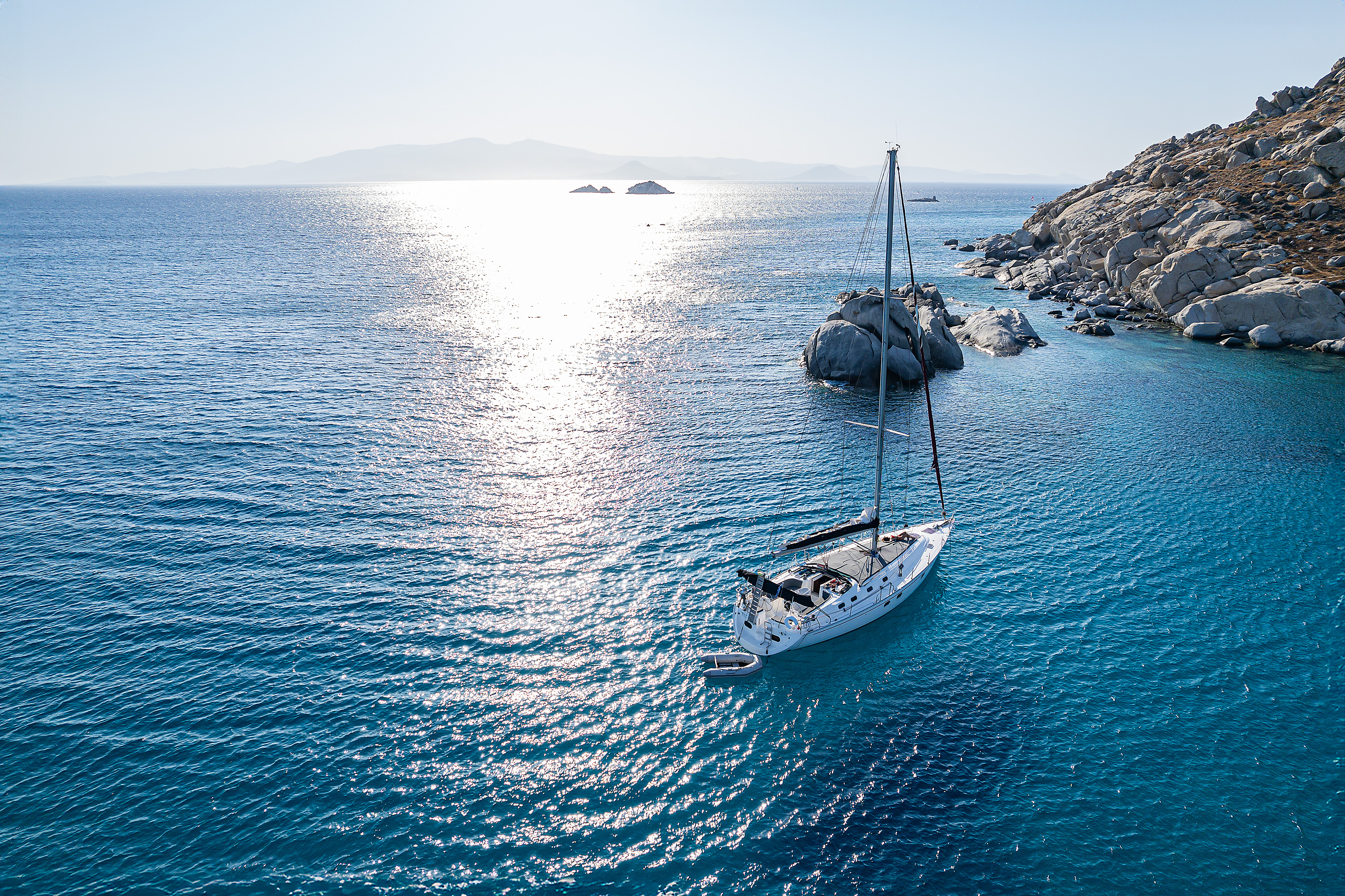 Sailing Boat Trip from Naxos to the Small Cyclades with Lunch & SUP.