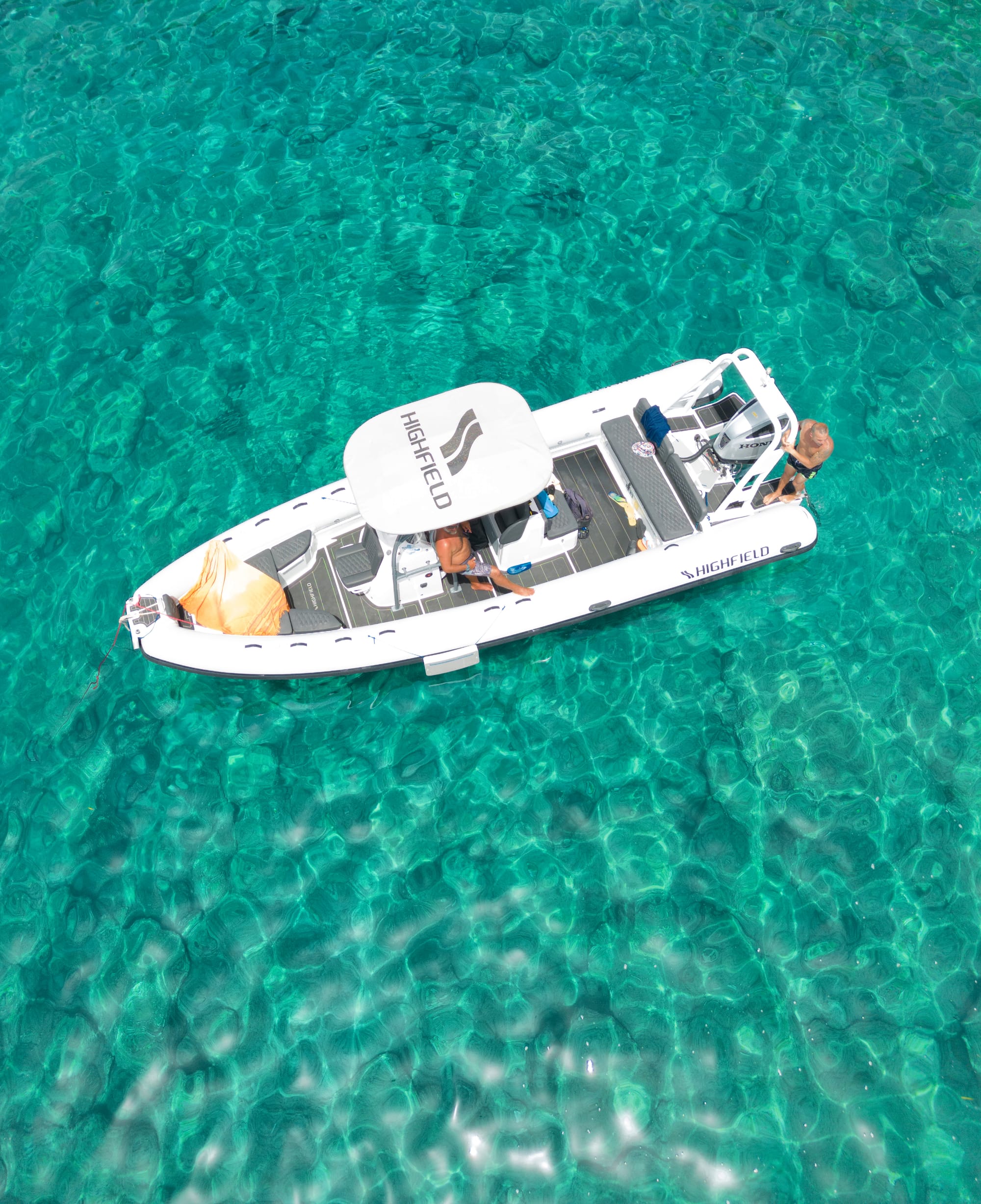 Bootstour - Spiaggia di Cala Fico  & Schwimmen mit SanPé Nautic Service Carloforte.
