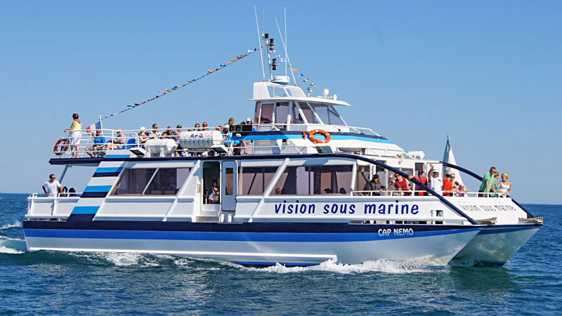 Giro in catamarano da Cap d'Agde con osservazione subacquea con Les Bateaux Agathois.