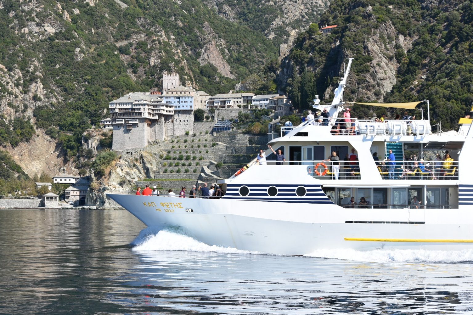 Halbtägige Bootstour von Ouranoupolis zum Berg Athos mit Athos Sea Cruises Halkidiki.