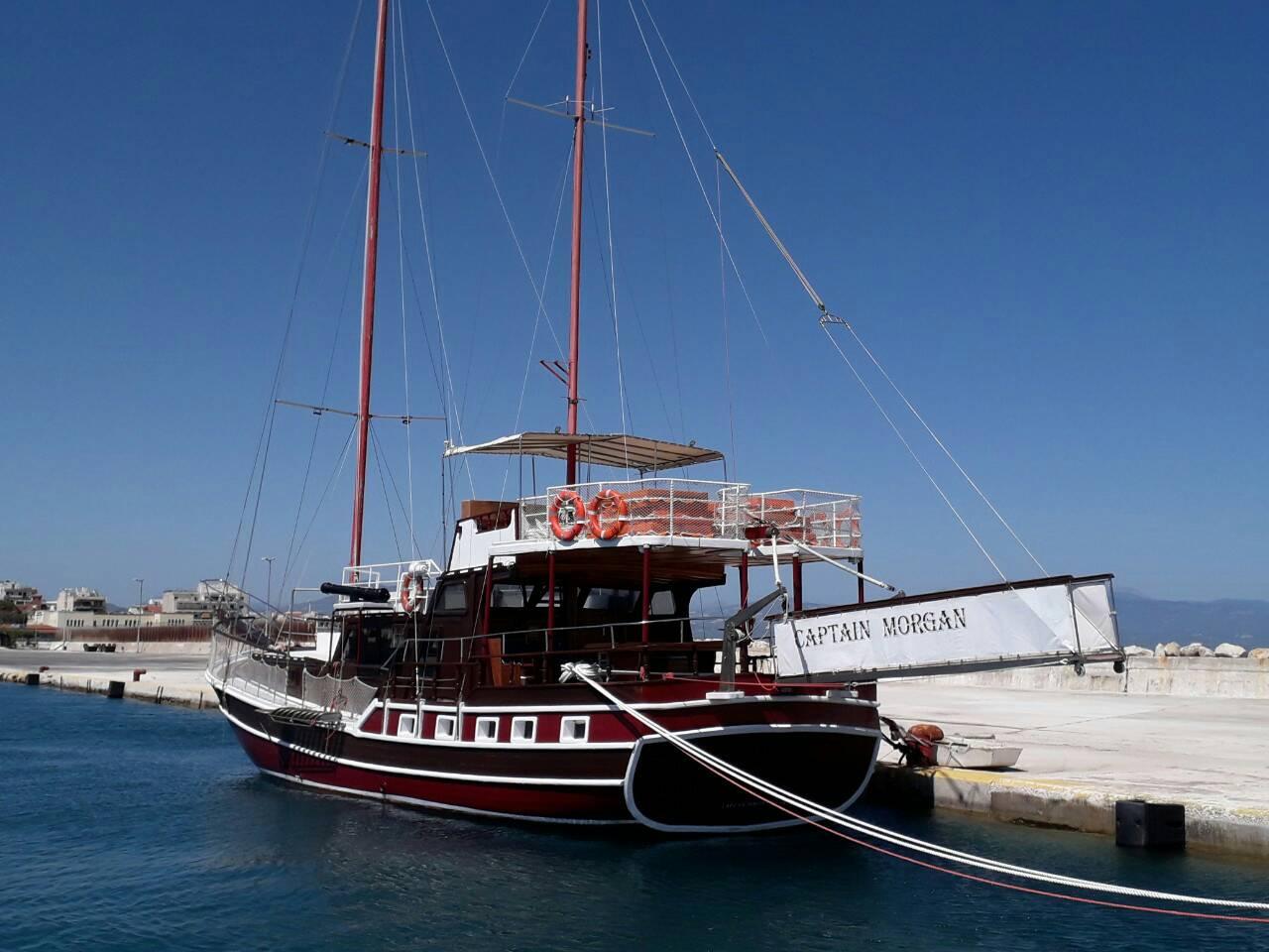 Bootstour - Paralia Sostis mit Captain Morgan Cruises.