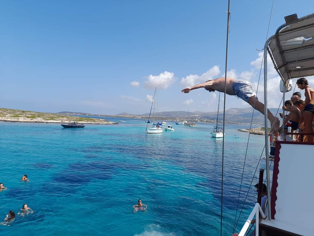 Full Day Pirate Boat Trip around Antiparos and to Blue Lagoon with BBQ Lunch.