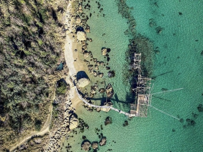Balade en bateau semi-rigide depuis Termoli le long des Trabocchi avec Déjeuner avec Abruzzo Skipper Termoli.