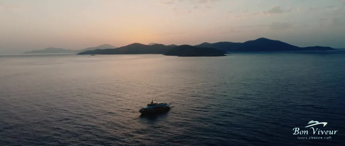 Balade en bateau d'une journée à Koufonisia avec Baignade et Snorkeling avec Lagos Cruises Naxos.