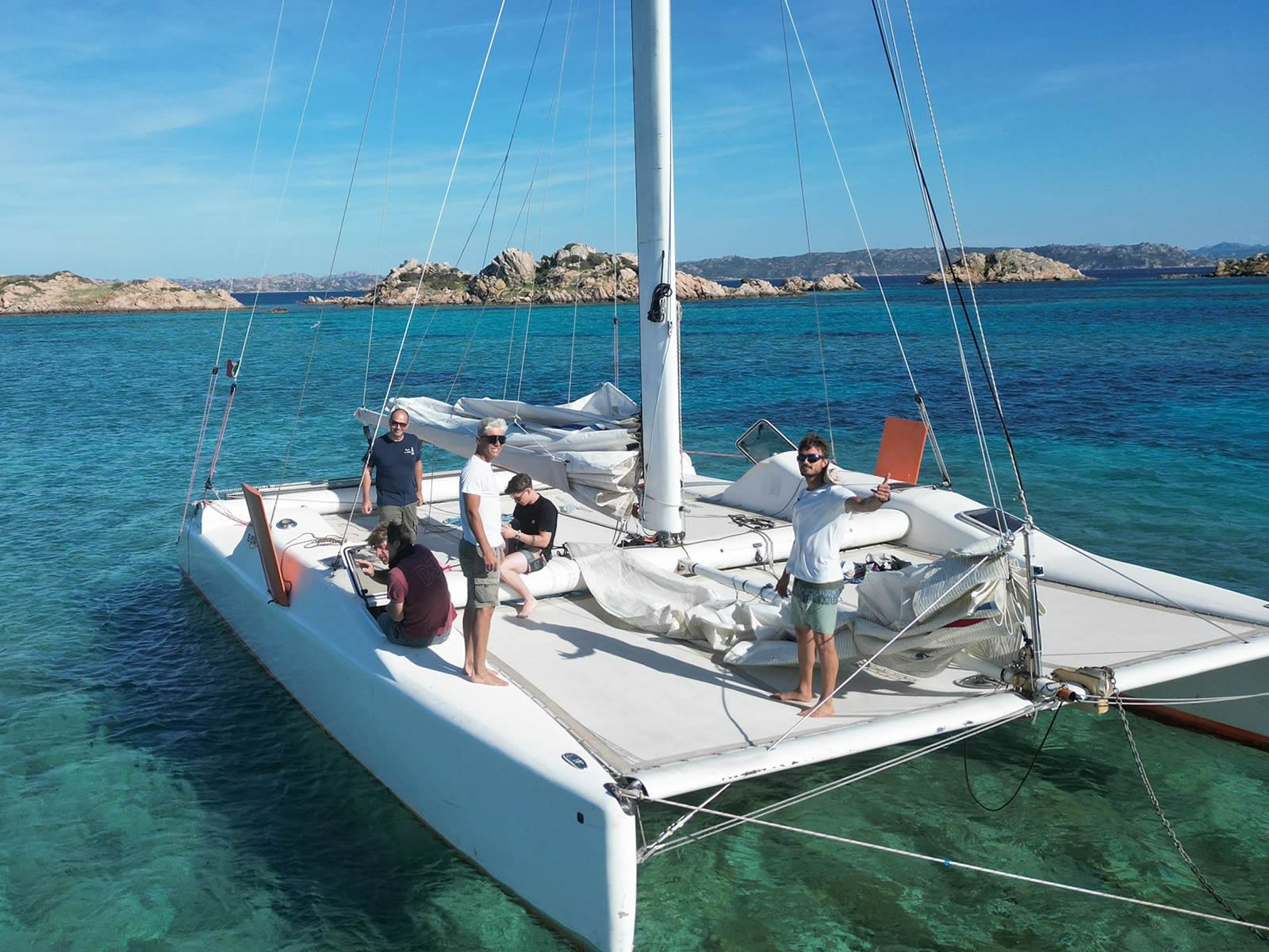 Gita in barca da Palau a Isola di Santa Maria con Petag Sailing Palau.
